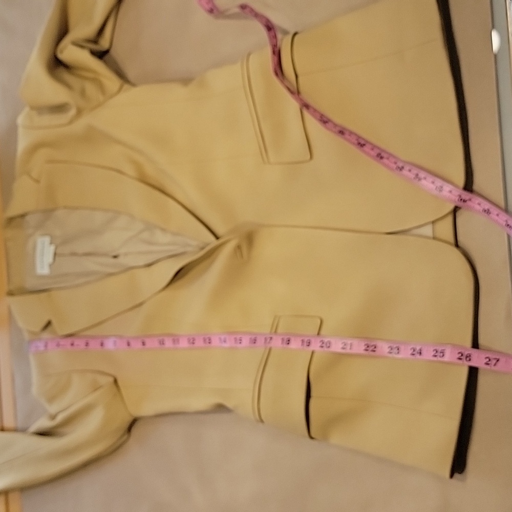 Club Monaco Size 2 Beige Summer Wool Blend Blazer. FLAWED - Picture 12 of 15